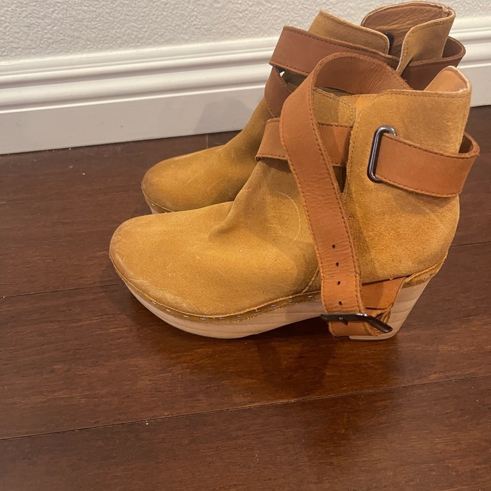 nwot free people clog Suede Boots 37